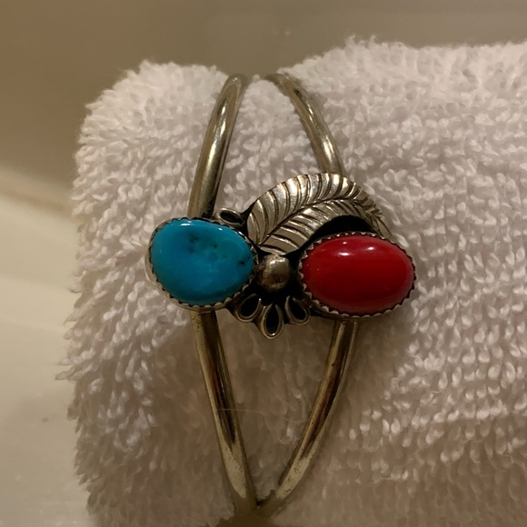 Navajo Turquoise Coral Cuff - Picture 4 of 9